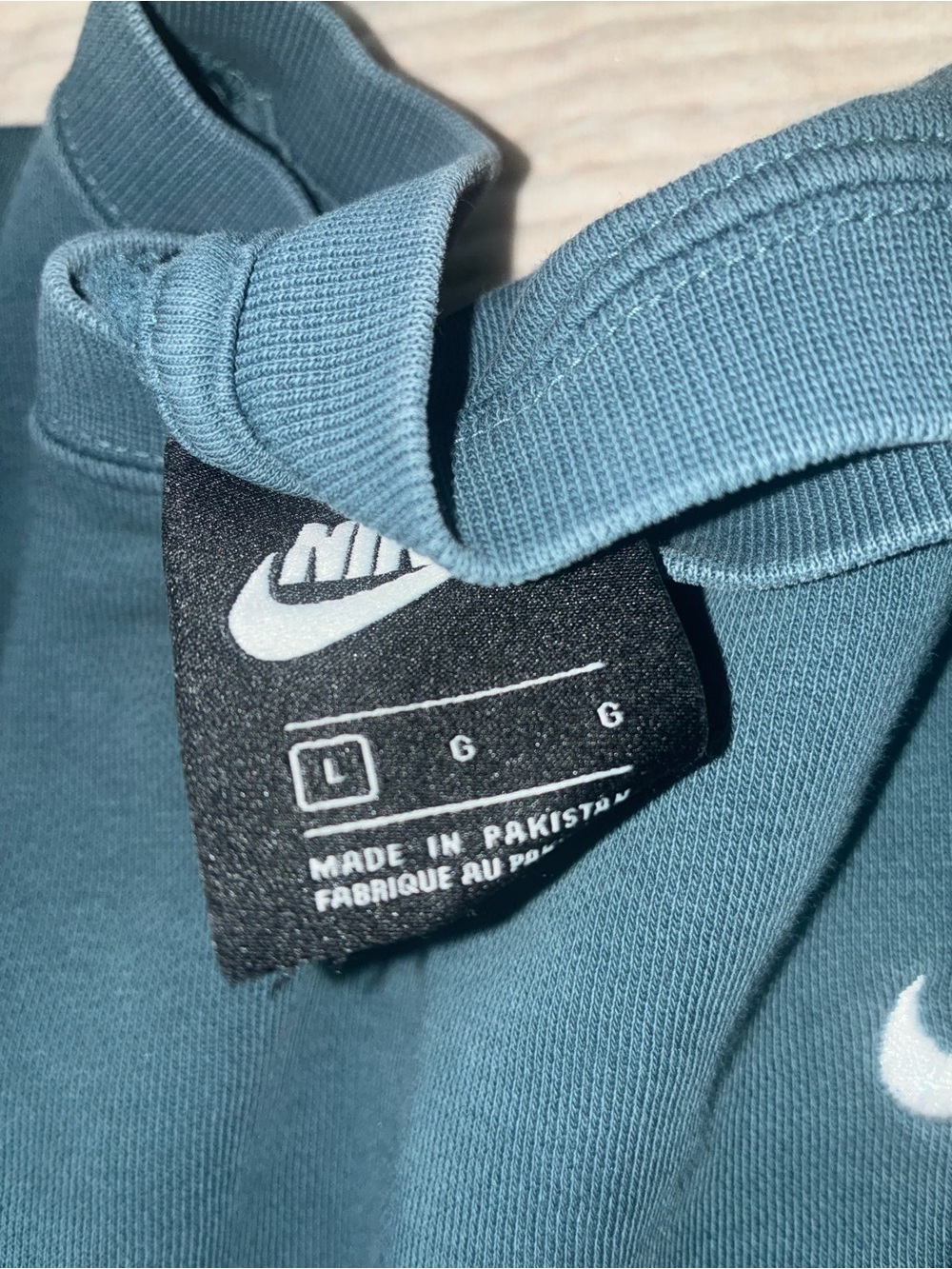 Nike Teal Cropped Crewneck Sweatshirt with White Swoosh - Picture 2 of 2